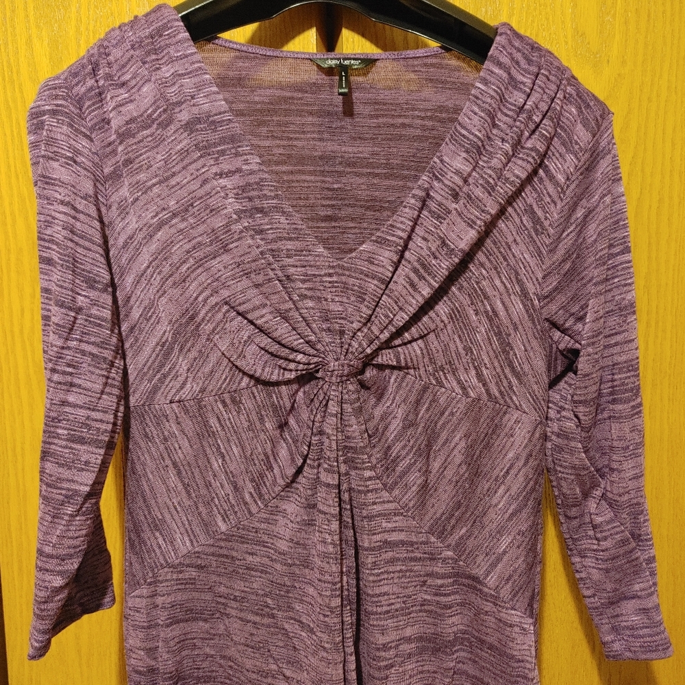 Light weight sweater